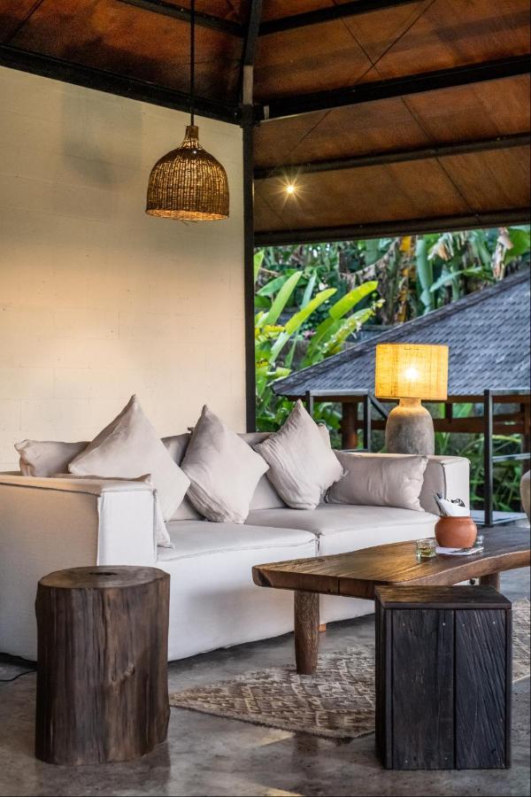 New Exceptional 2 Br In Hidden Gem Appartement *